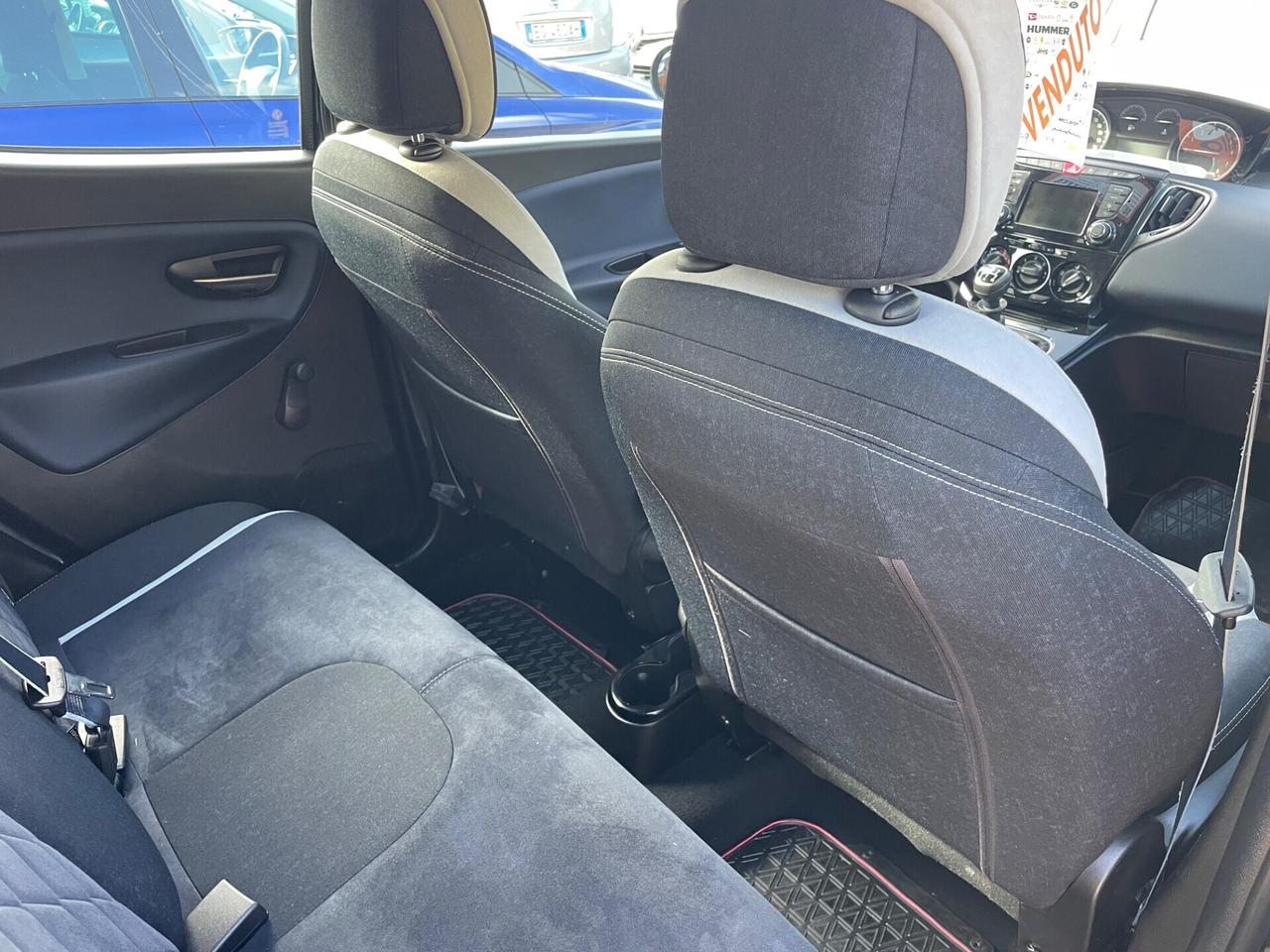 LANCIA YPSILON 1.2 BENZINA 69 (CV) 2017