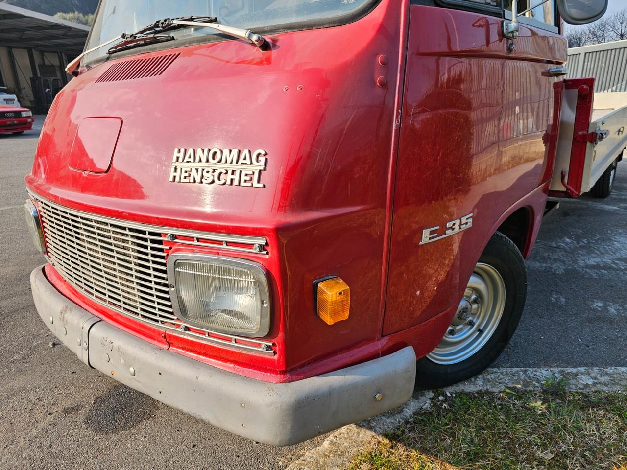 Hanomag Seleziona CARRO ATTREZZI STORICO PER TRASPORTO VEICOLI STORICI