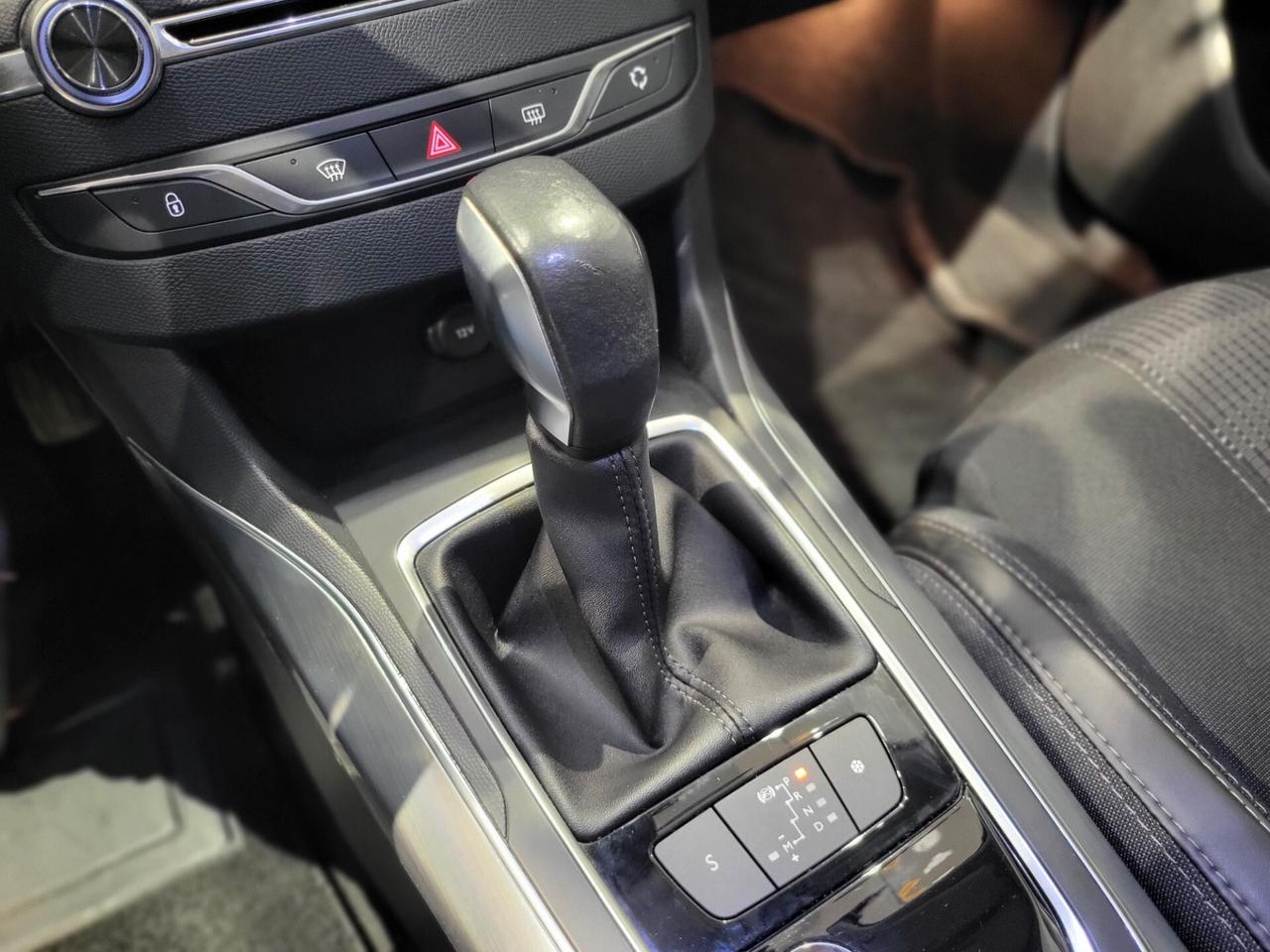 Peugeot 308 - 11/2017 1.6 BlueHDi 120 Cv EAT6 Allure