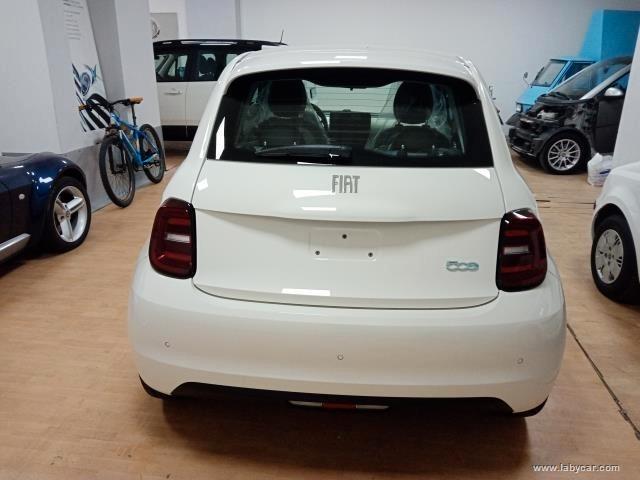 Fiat 500 Icon Berlina 42 kWh