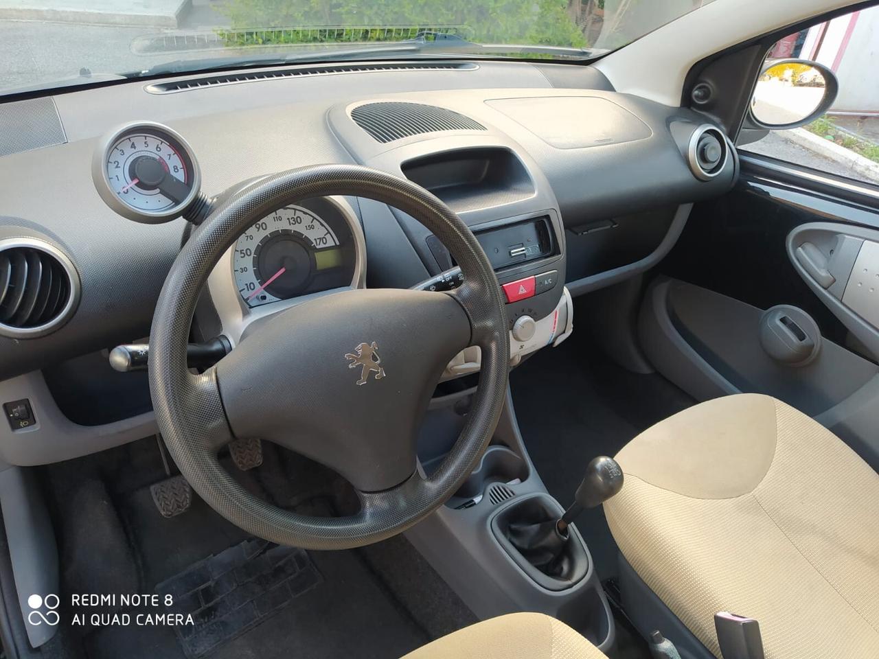Peugeot 107 1.0 68CV 3p. Sweet Years