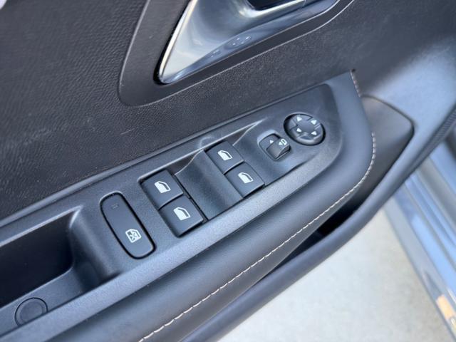 PEUGEOT 208 ALLURE 100CV+NAVI+WI-FI+2PDC+PELLETEX+FULLLED