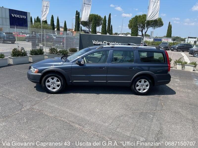 Volvo XC70 XC70 2.4 D5 20V (185CV) cat AWD Summum