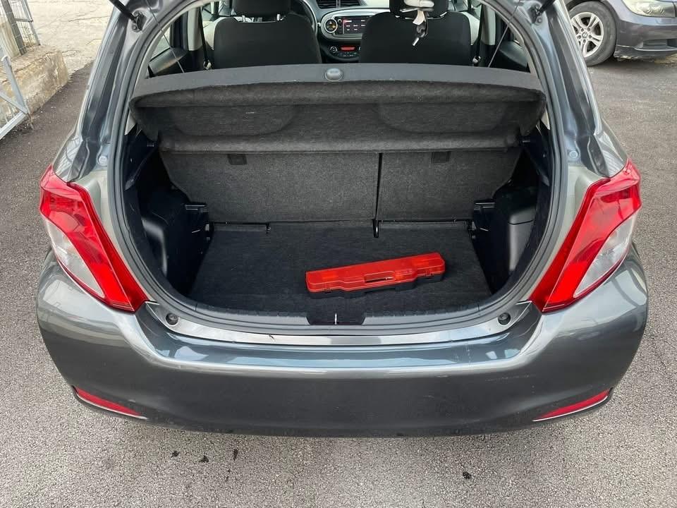 Toyota Yaris 1.4 D-4D 5 porte Lounge