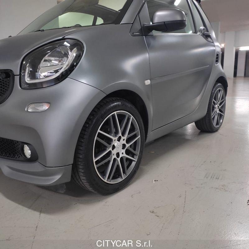 smart fortwo BRABUS 0.9 Turbo twinamic Cabrio Xclusive