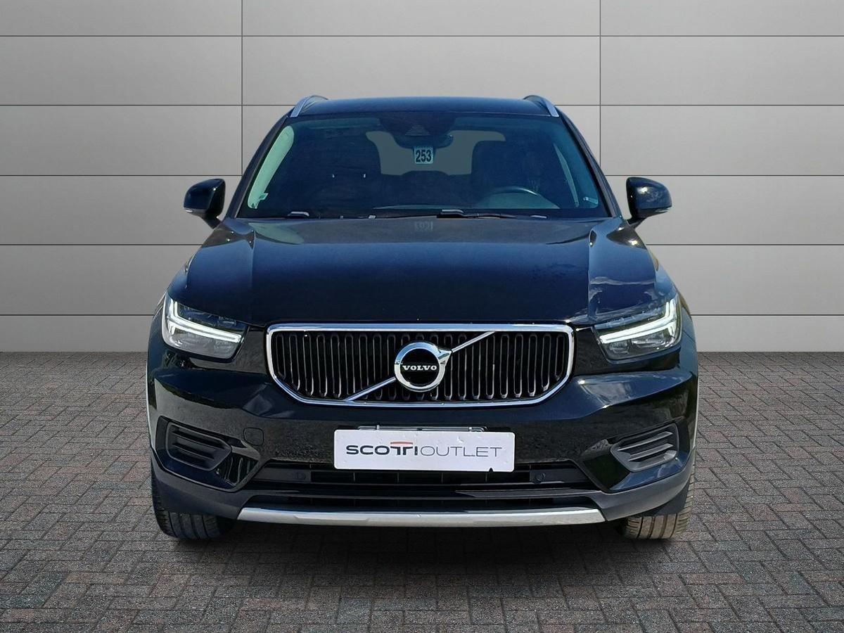 VOLVO XC40 - XC40 2.0 d3 Momentum geartronic my20