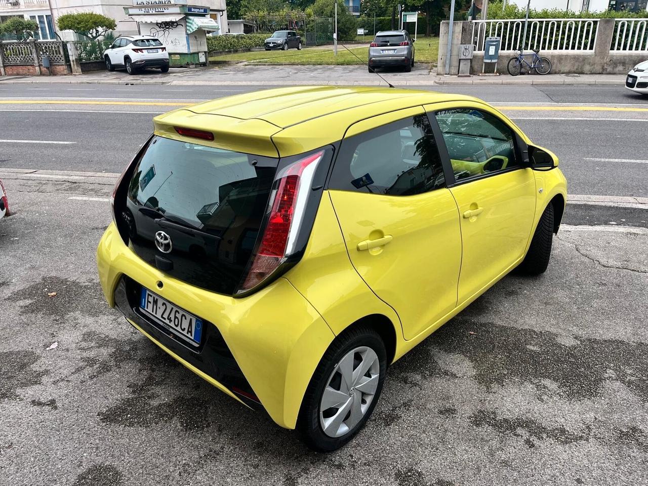 Toyota Aygo 1.0 VVT-i 69 CV 5p Neopat. Unicoprop.