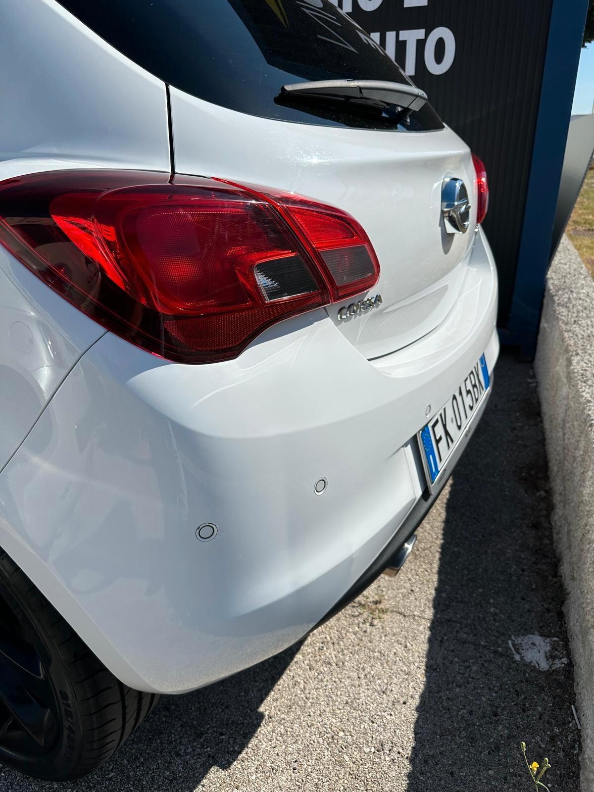 Opel Corsa 1.3 CDTI Coupé b-Color