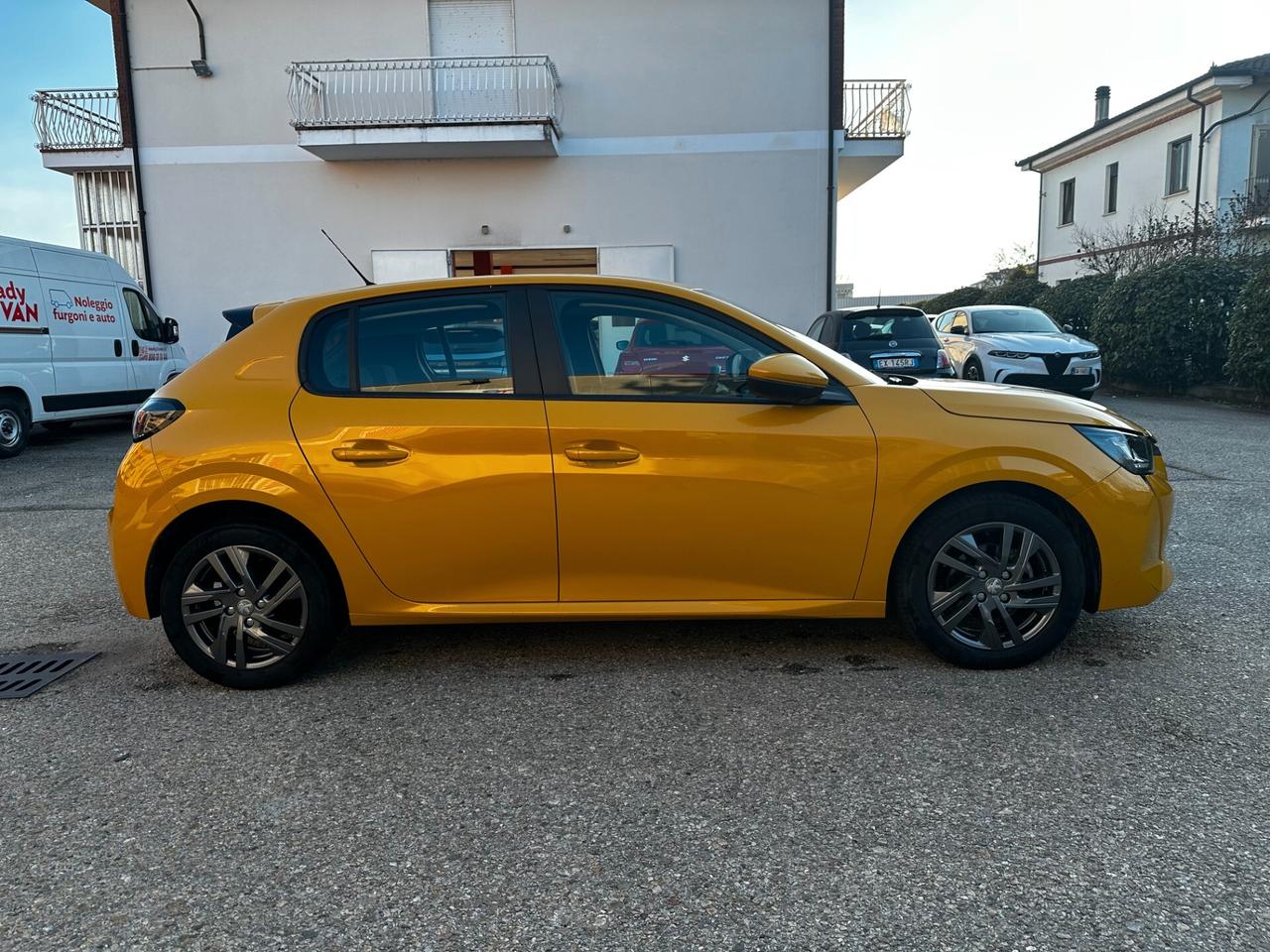 Peugeot 208 PureTech 75 Stop&Start 5 porte Allure Pack "NEOPATENTATI"