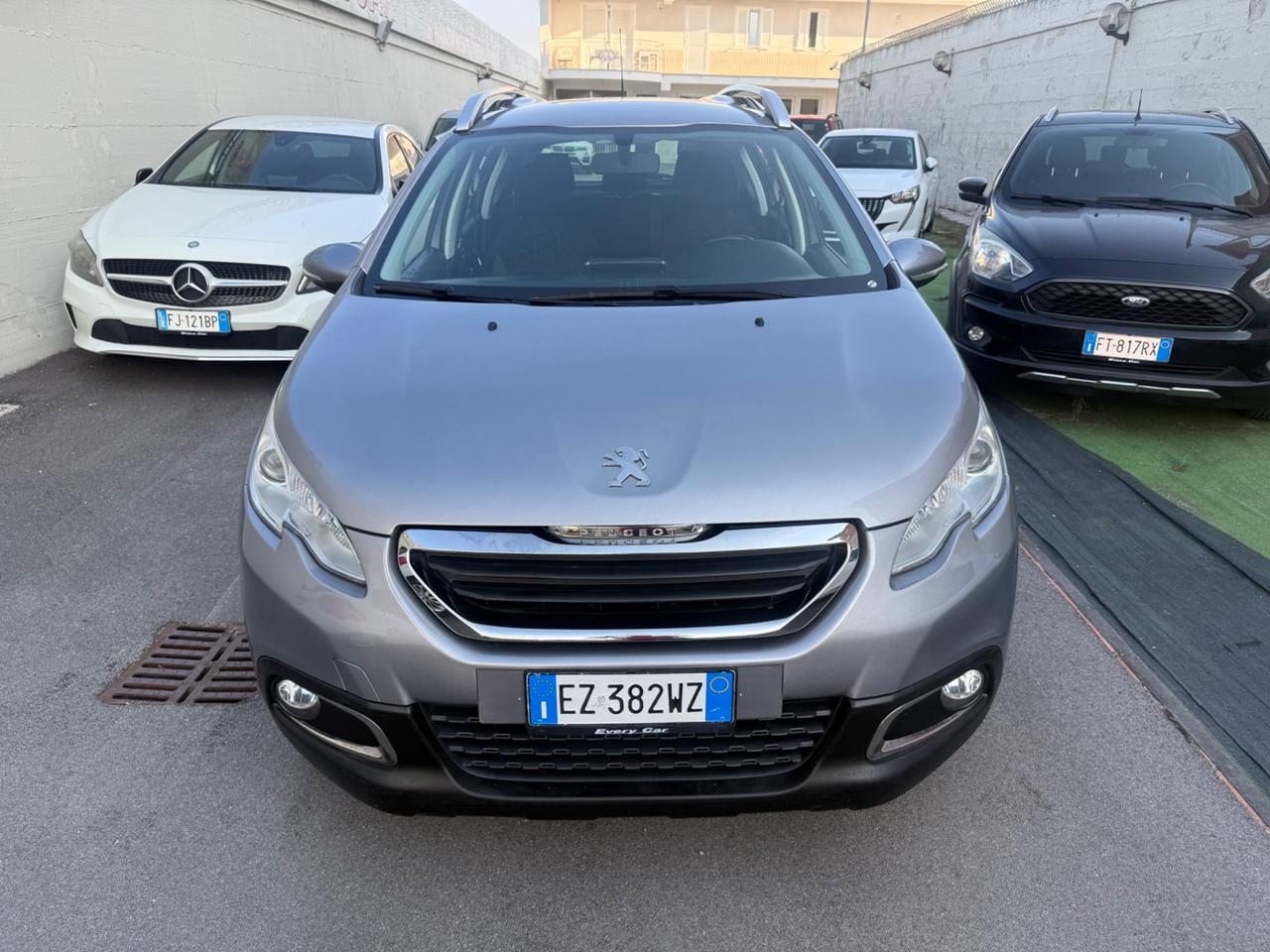 Peugeot 2008 1.6diesel - 2015