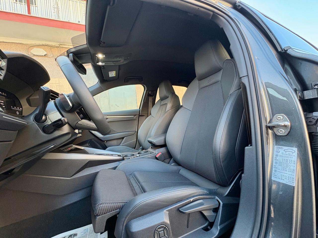 Audi A3 SPB 35 TDI "S-LINE x 2-10.000KM"-'25