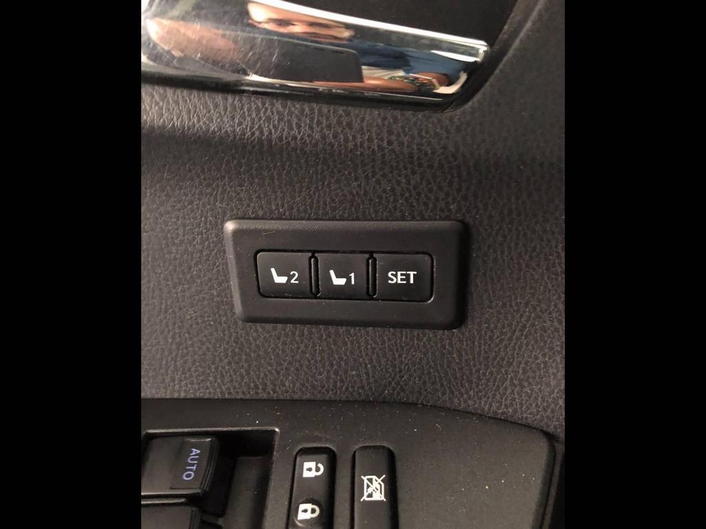 Toyota RAV4 5 Porte 2.5 VVT-i Hybrid Lounge 2WD E-CVT