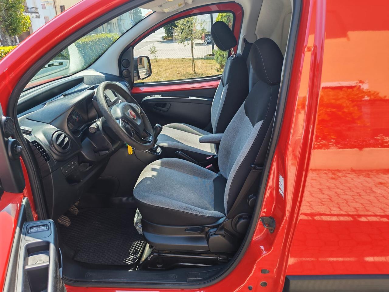 Fiat Fiorino 1.3 MJT 95CV Combinato Adventure