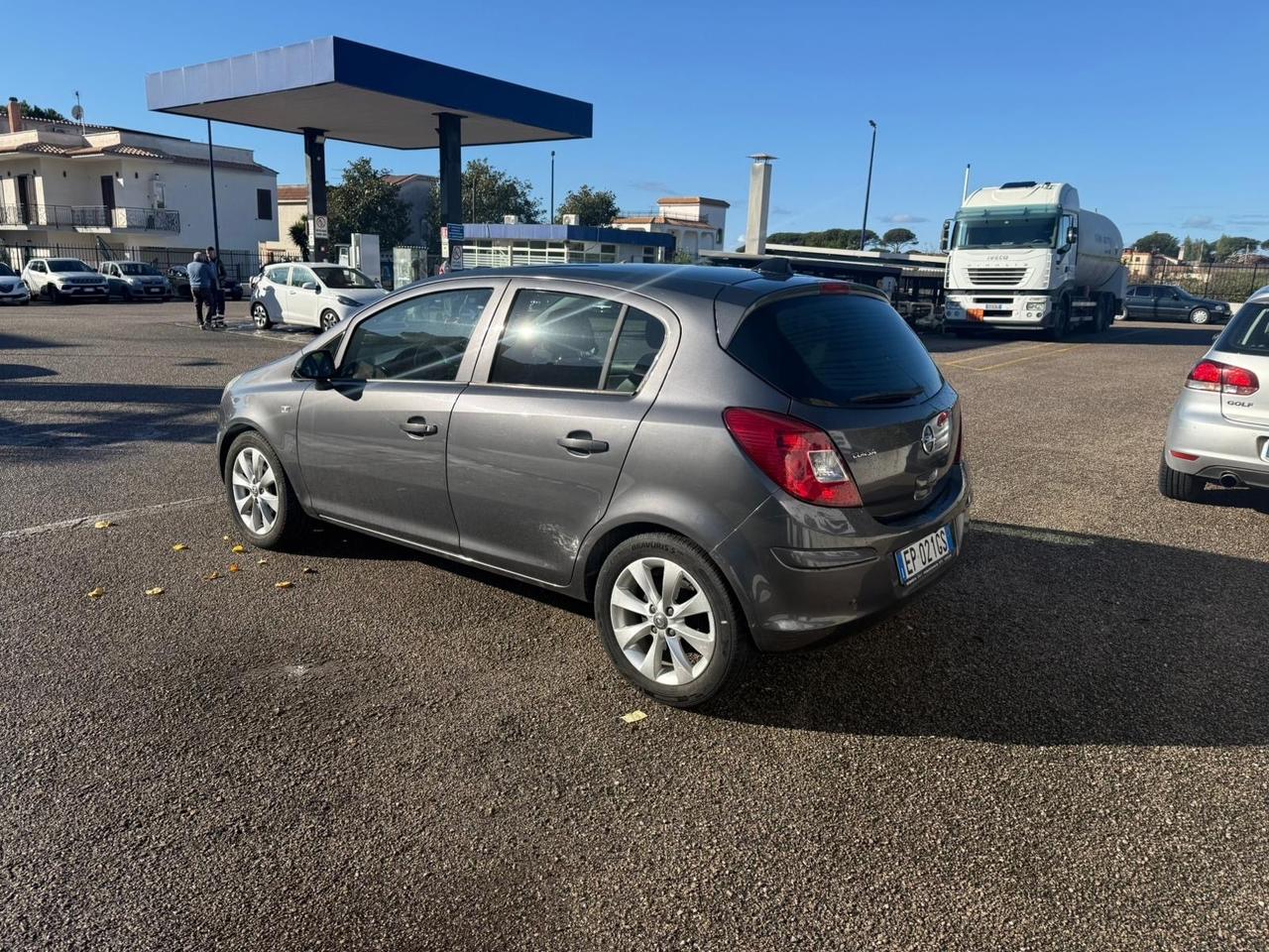 Opel Corsa 1.2 85CV 5 porte GPL-TECH Edition