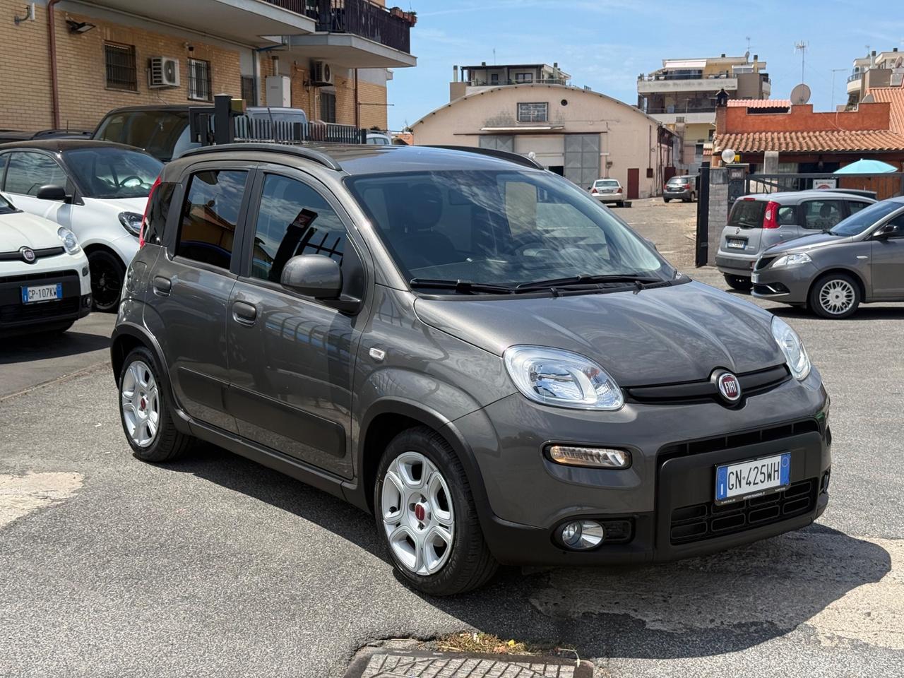 Fiat Panda 1.0 FireFly Hybrid City Life Grey Met.