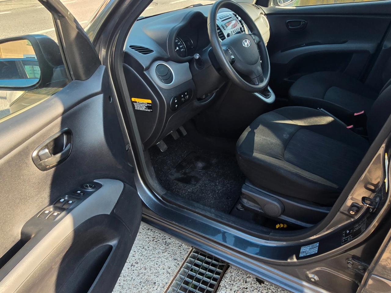 Hyundai i10 1.1 12V Fiorucci Soft Top