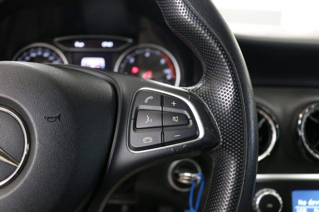 MERCEDES-BENZ A 160 d Executive