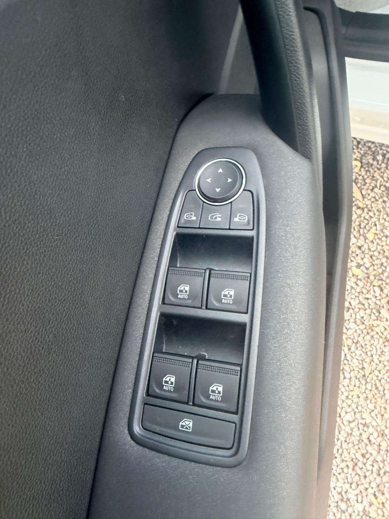 Renault Captur Blue dCi 115 CV EDC Zen