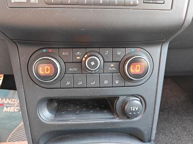 QASHQAI 1.6 dCi 4X4 TETTO *104.000 KM*- 2013