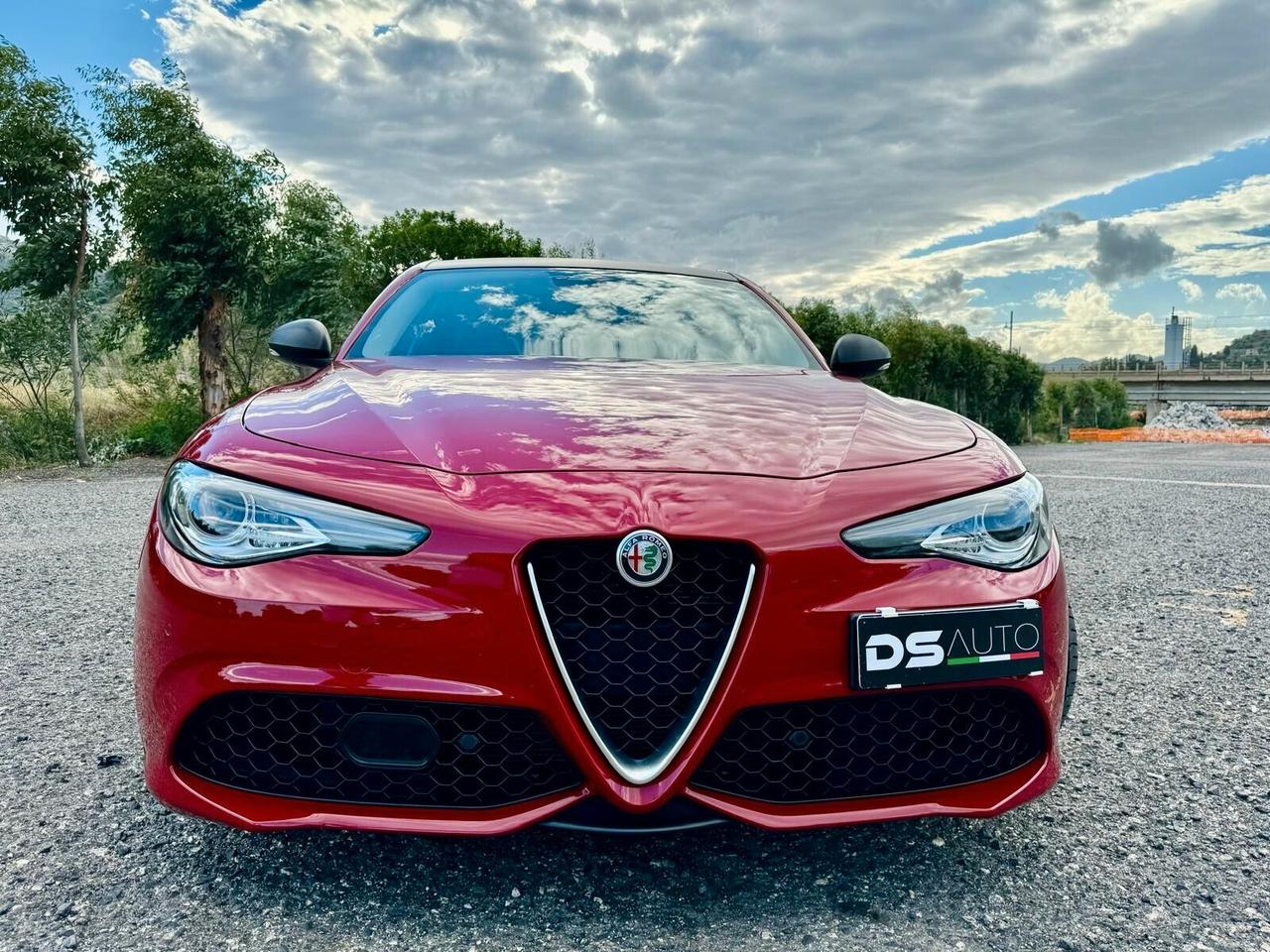 ALFA ROMEO GIULIA 2.2 TURBODIESEL 210 CV AT8 AWD Q4 VELOCE