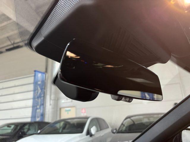 BMW 120 48V MSport "18 M Sport /LED/TELEC.360/HEAD-UP DISP