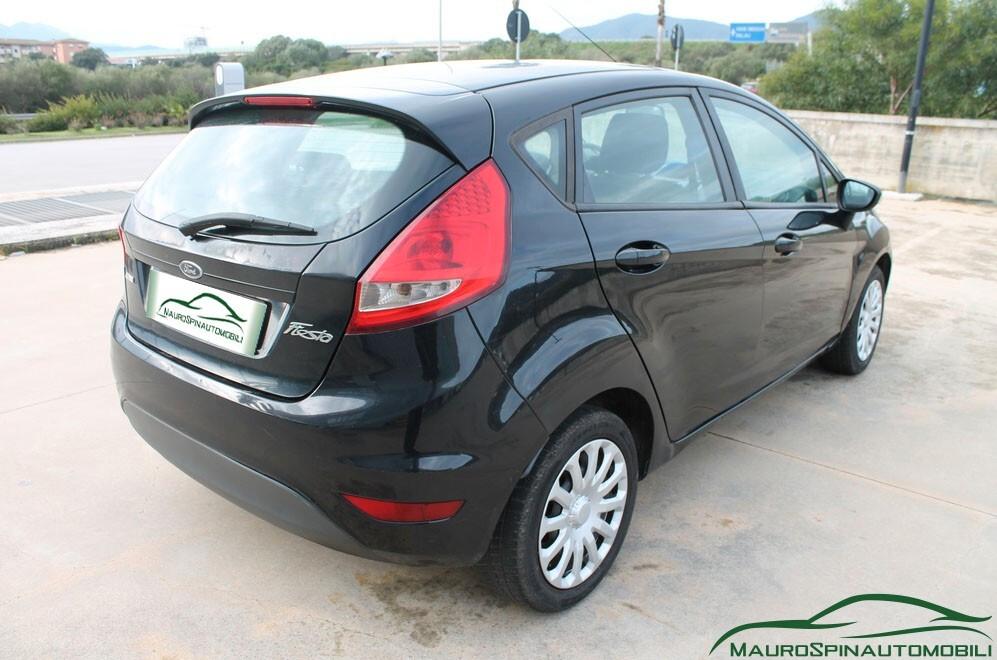 Ford Fiesta 1.4 TDCi 5p. Titanium ANCHE NEOPATENTATI