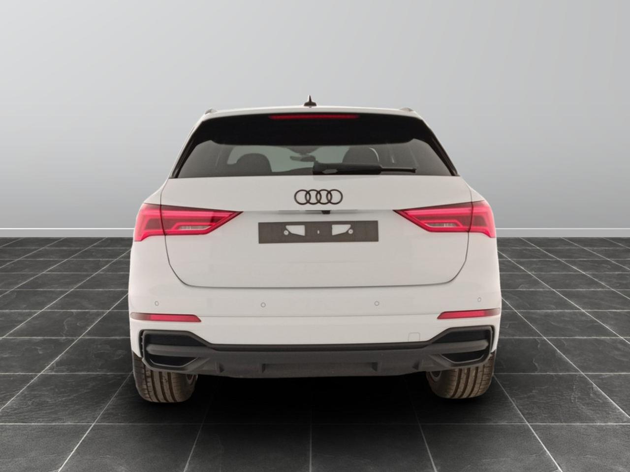 Audi Q3 35 1.5 tfsi evo2 s line edition s tronic