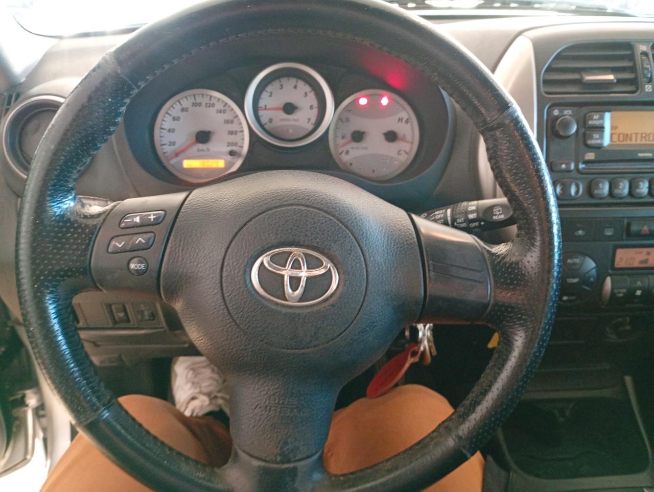 Toyota RAV 4 RAV4 2.0 Tdi D-4D cat 5 porte Sol