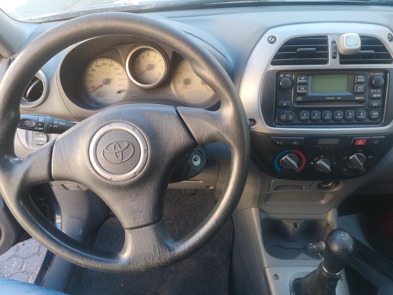 TOYOTA RAV4 4X4 2.0cc 150CV BENZINA