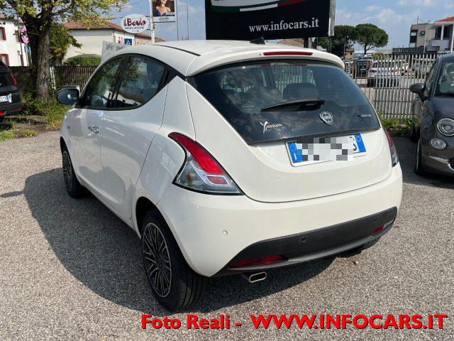 LANCIA Ypsilon 1.0 FireFly 5 porte S&S Hybrid Gold PROMO !!
