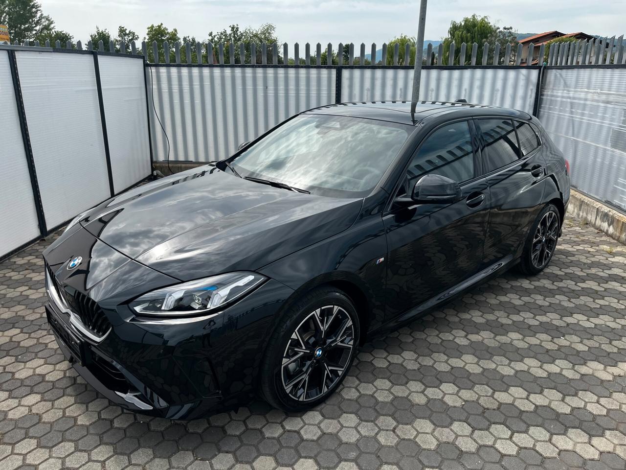 Bmw 118 118d 5p. MSport