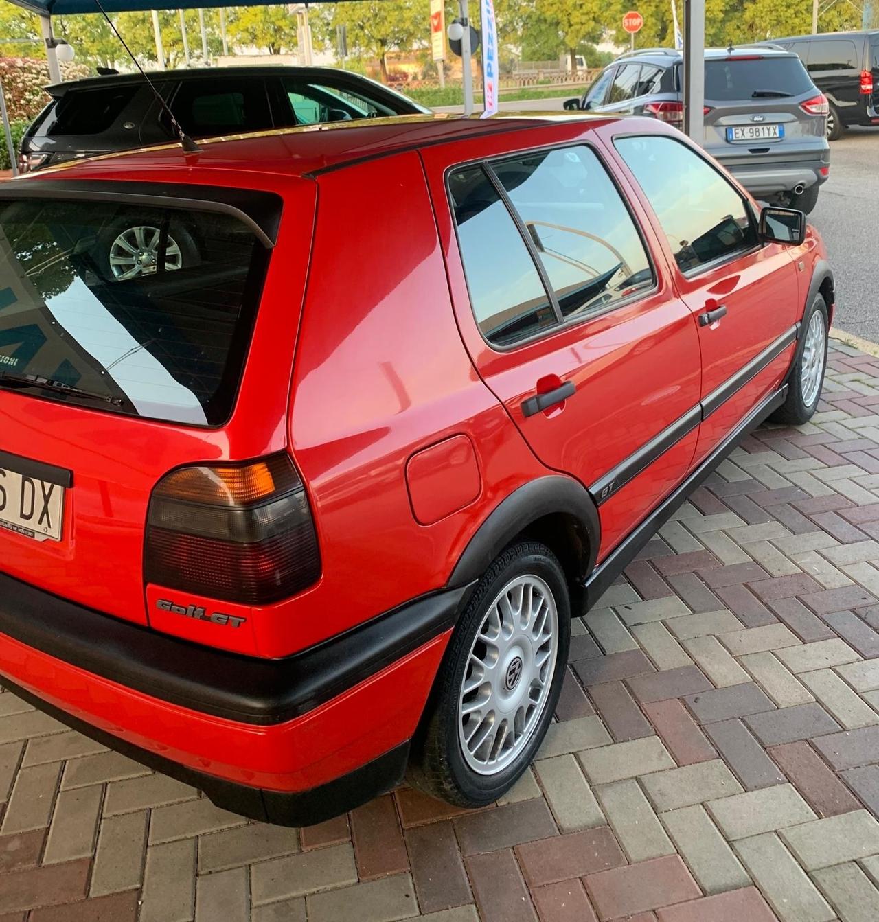 Volkswagen Golf 1.6 cat 5 porte GT