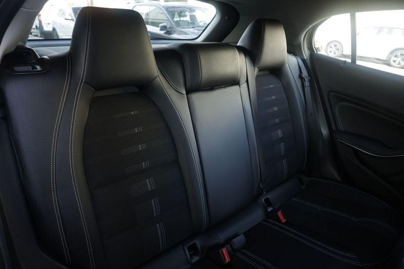 Mercedes-Benz GLA GLA 200 d Sport auto Unicoproprietario