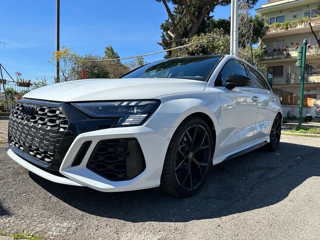 Audi A3 RS 3 SPB TFSI quattro S tronic