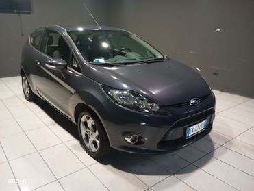 FORD FIESTA DEL 2012 BENZINA 130,000 KM