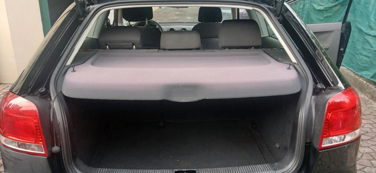 Audi A3 2.0 16V TDI 140 cv