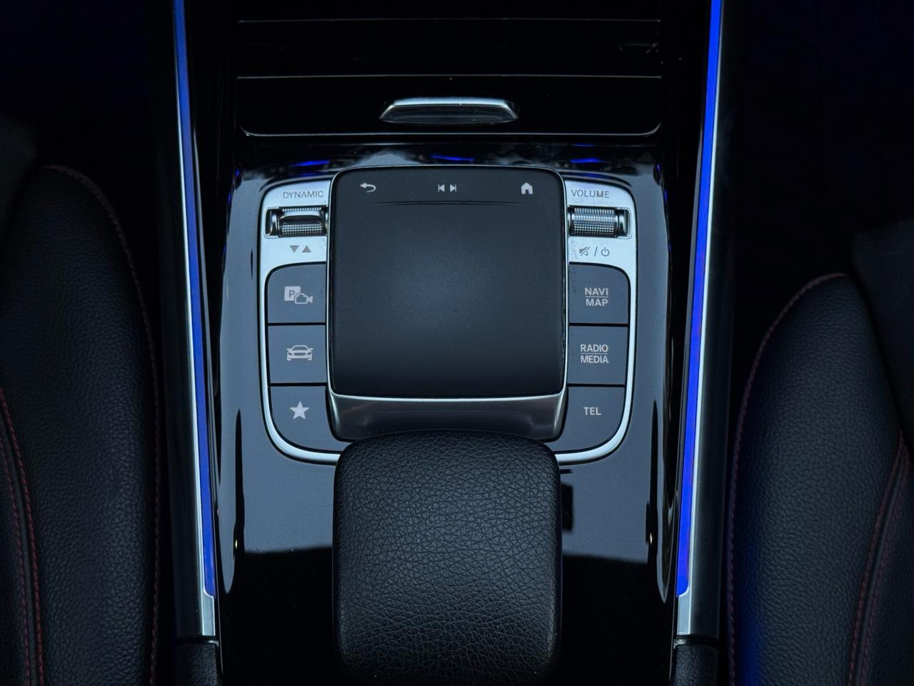 Mercedes-Benz B 180 d Premium AMG PACK LUCI