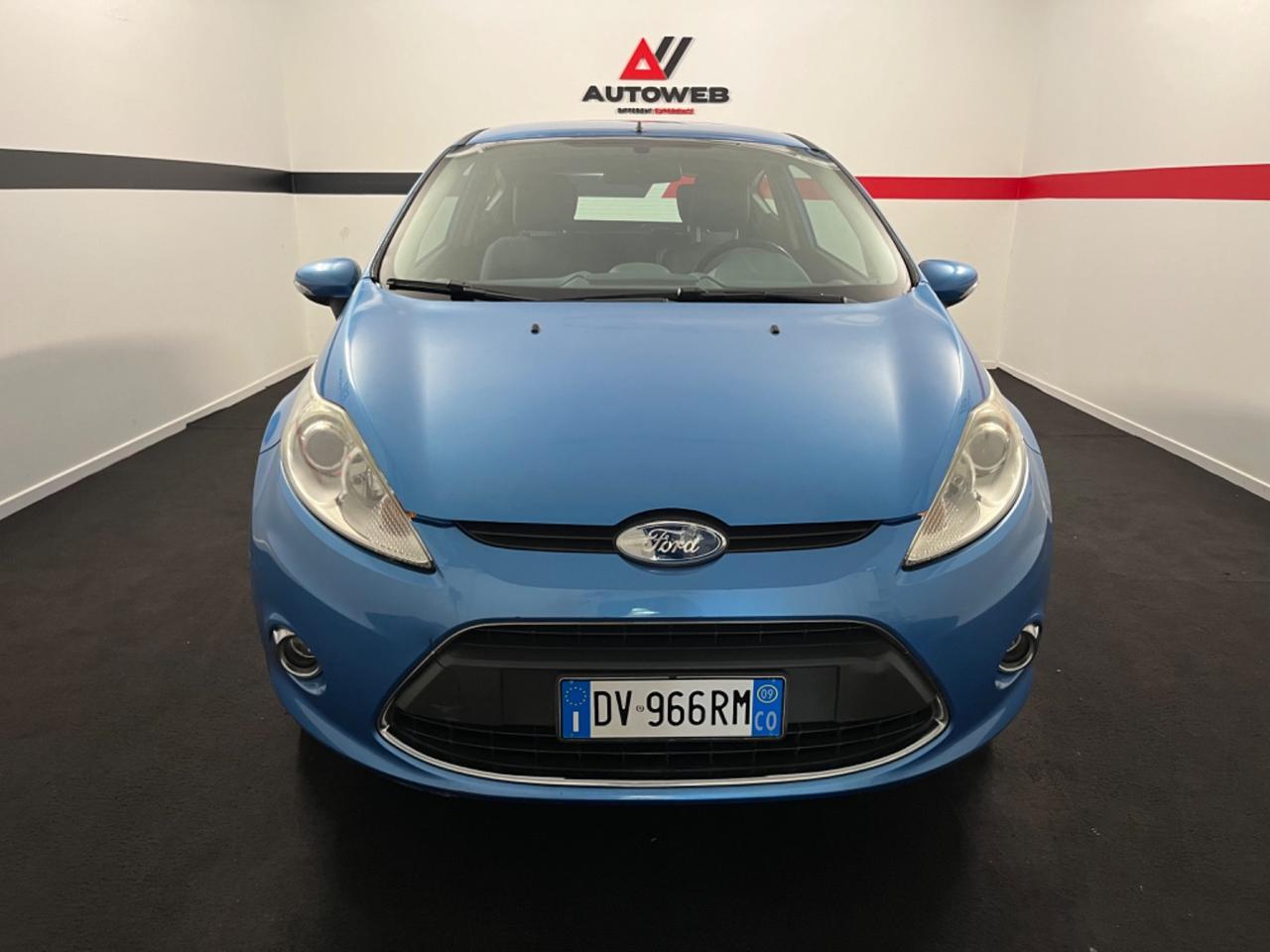 Ford Fiesta 1.2 82CV 3 porte Titanium*NEOPATENTATI*