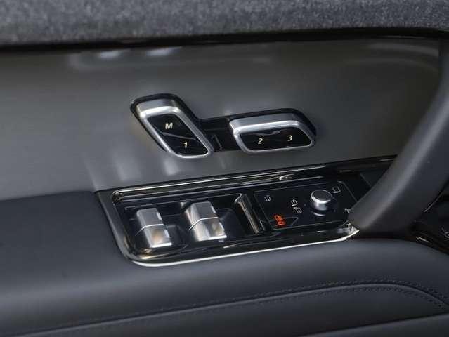 Land Rover Range Rover Sport D 300 SE DYNAMIC LED PDC KAMERA NAVI 23" MERIDIAN