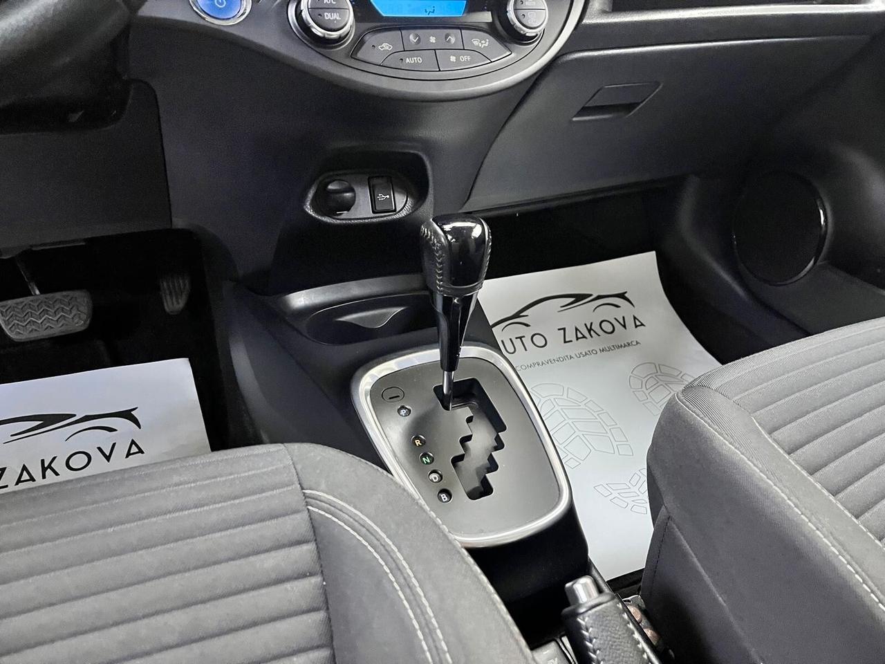 Toyota Yaris 1.5 Hybrid 5 porte Cool
