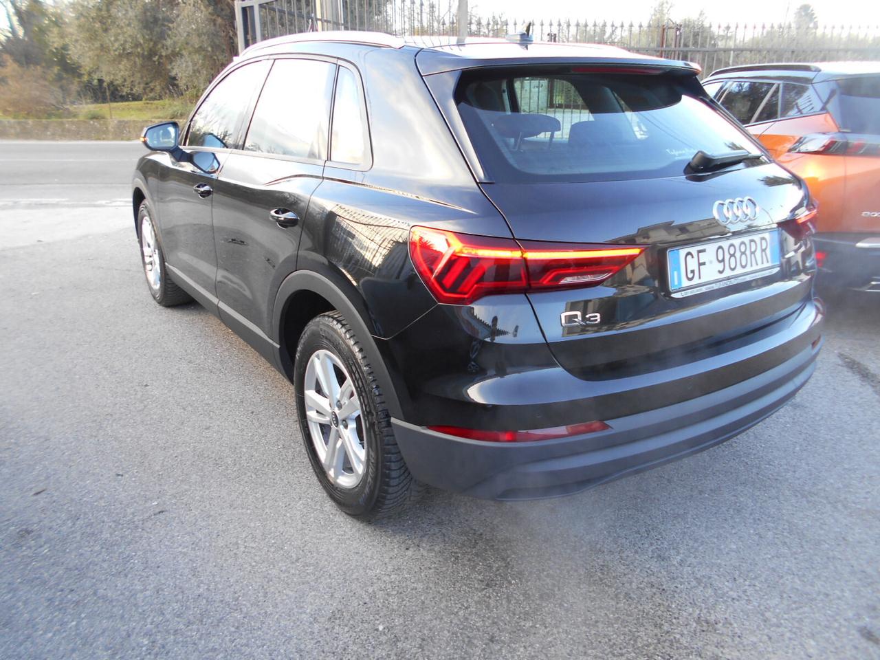 Audi Q3 35 TDI quattro S tronic Business Advanced