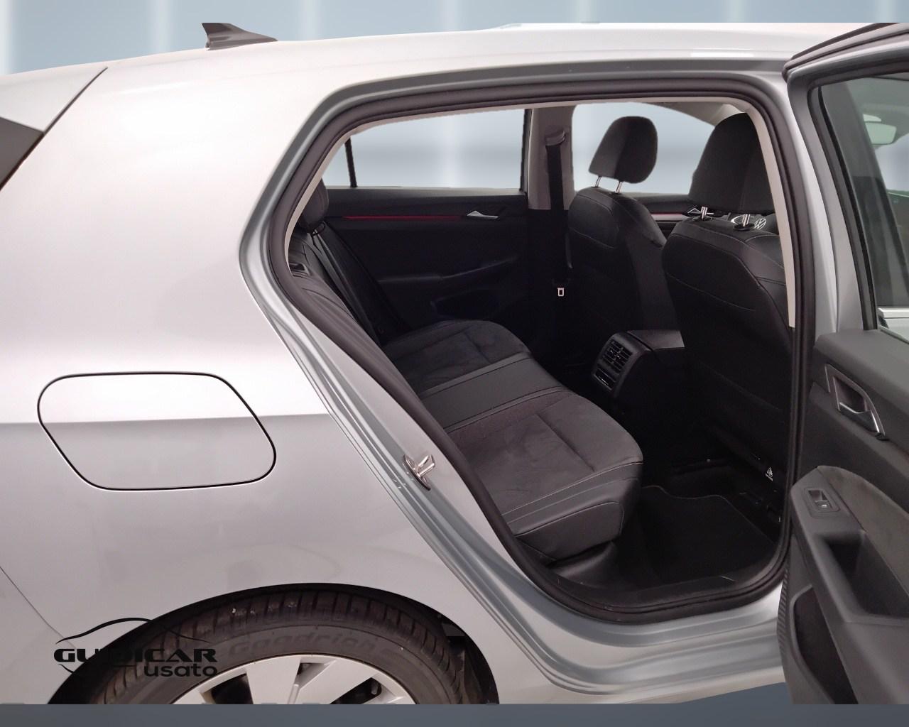 VOLKSWAGEN Golf VIII 2024 - Golf 2.0 tdi Style 150cv dsg