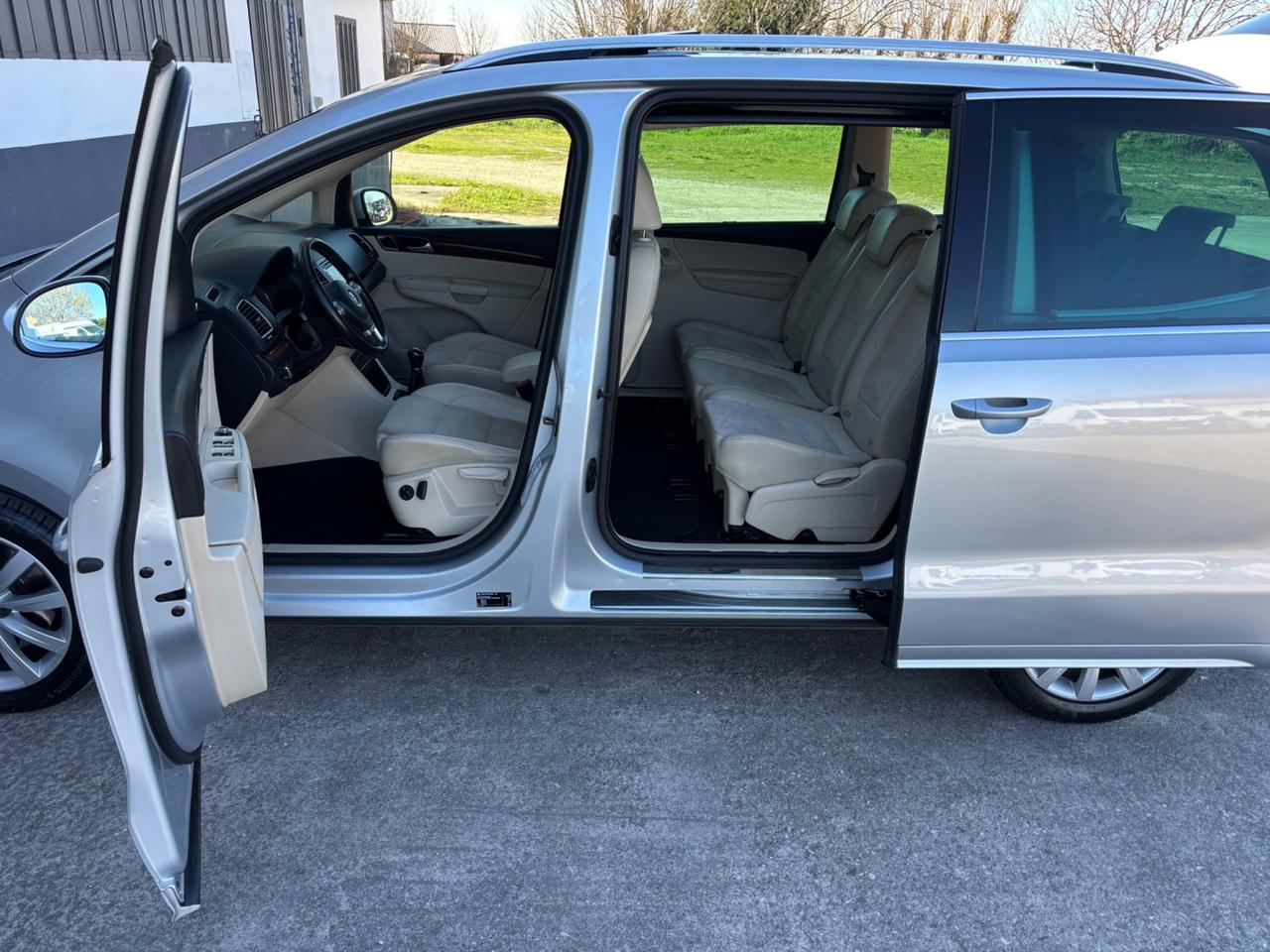 Volkswagen Sharan 2.0 TDI Highline. 7posti. Garanzia