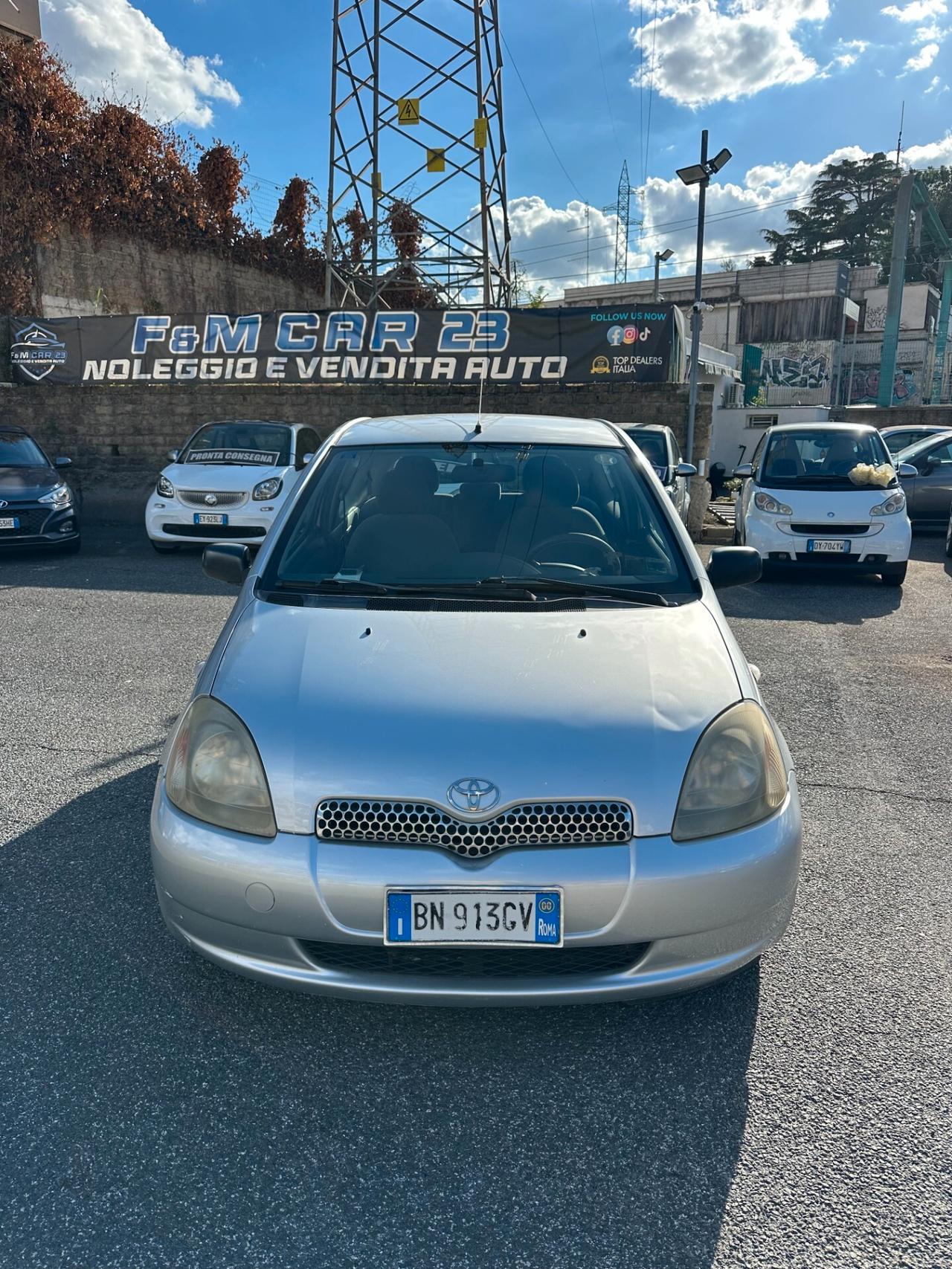 Toyota Yaris NEOPATENTATI