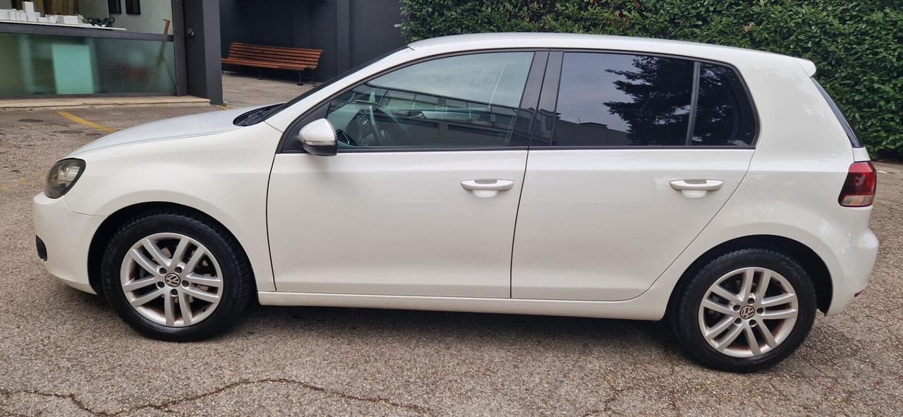 Volkswagen Golf Business 1.6 TDI 5p. Highline