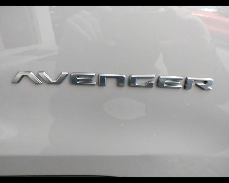 Jeep Avenger E-Hybrid Longitude 1.2 110cv Dct Mhev