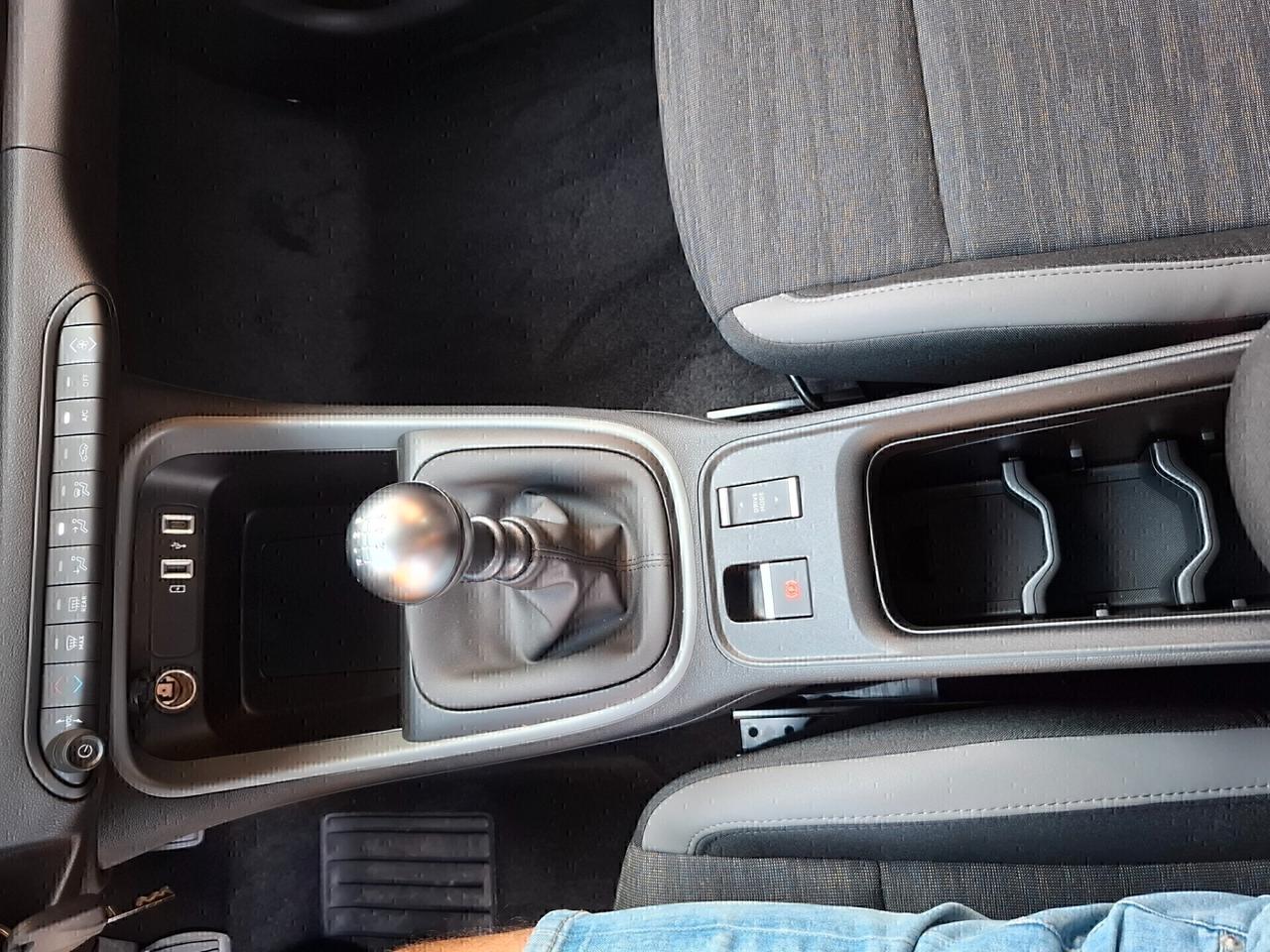 NUOVA JEEP AVENGER 1.2 BENZINA 1OO CV LONGITUDINE PLUS € 23900,00