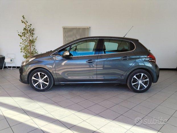 Peugeot 208 Allure