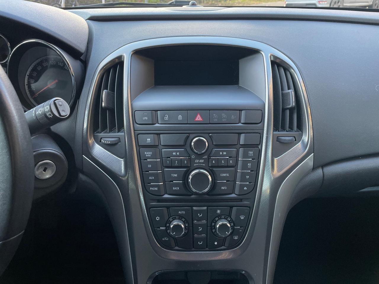 Opel Astra 1.4 Turbo 140CVGPL Cosmo/GARANZIA