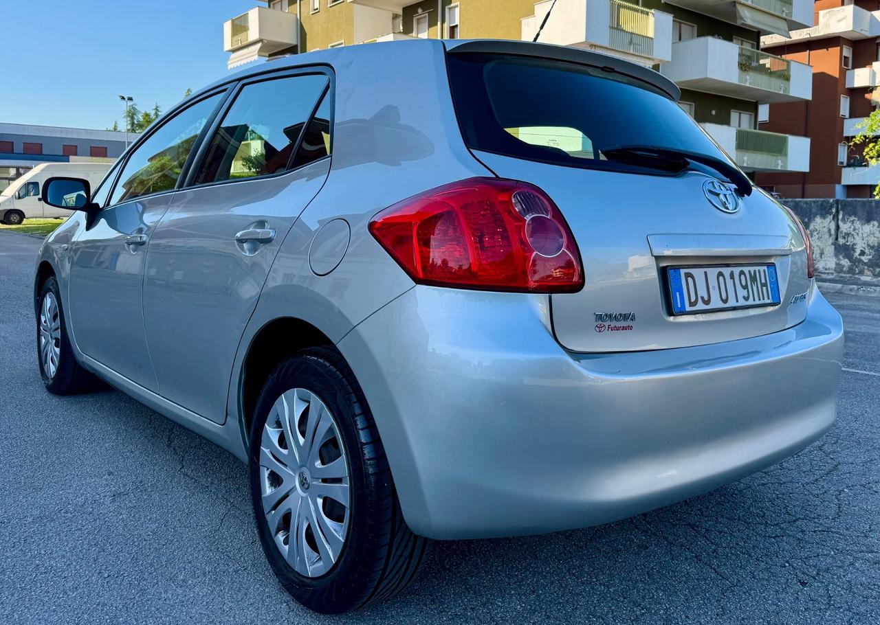 Toyota Auris 1.6 soli 120.000km